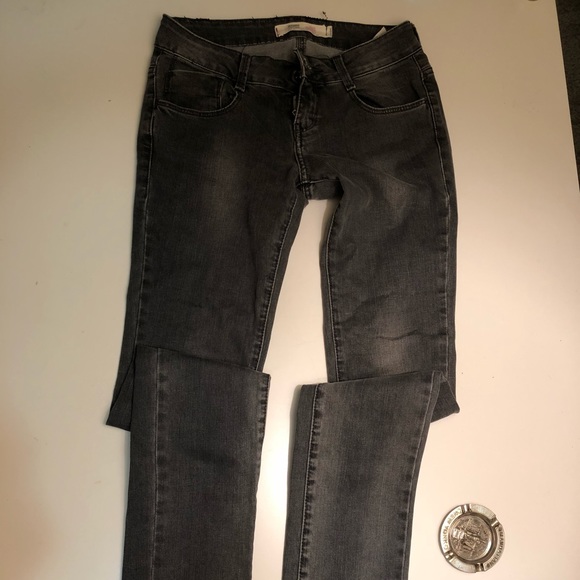 Denim - Grey denim street-style tight jeans